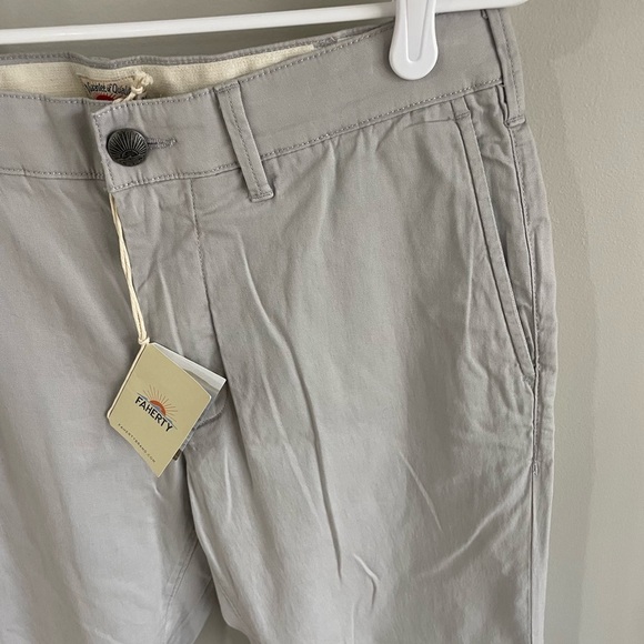 Faherty Island Life Men’s Chino Pants - Light Grey - Size 28 - Picture 8 of 12